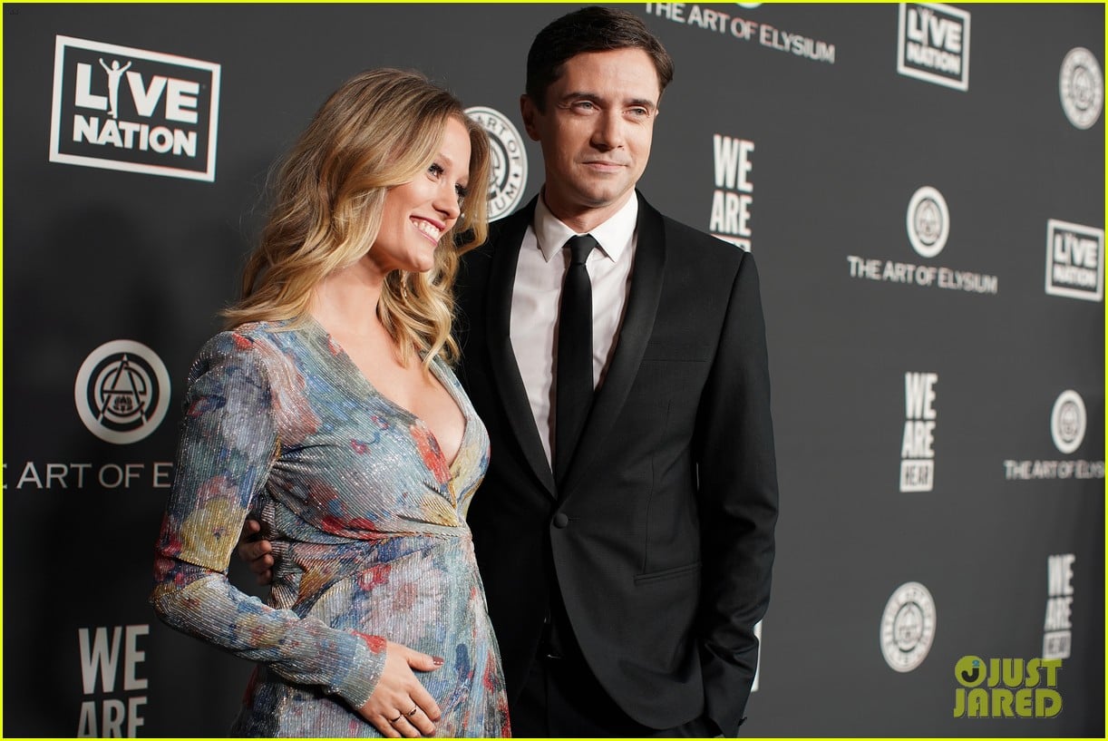 Topher Grace & Wife Ashley Announce They're Expecting Second Child